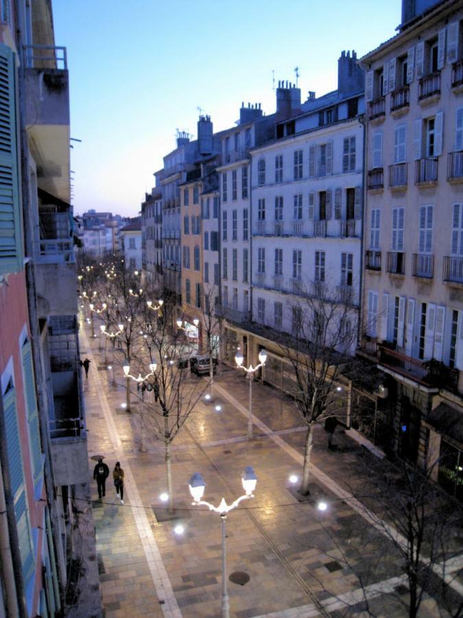 Appartement ambiance design épuré Cours Lafayette Tolón Exterior foto
